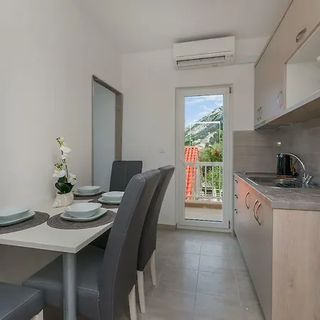 Apartments Danolic 2 *